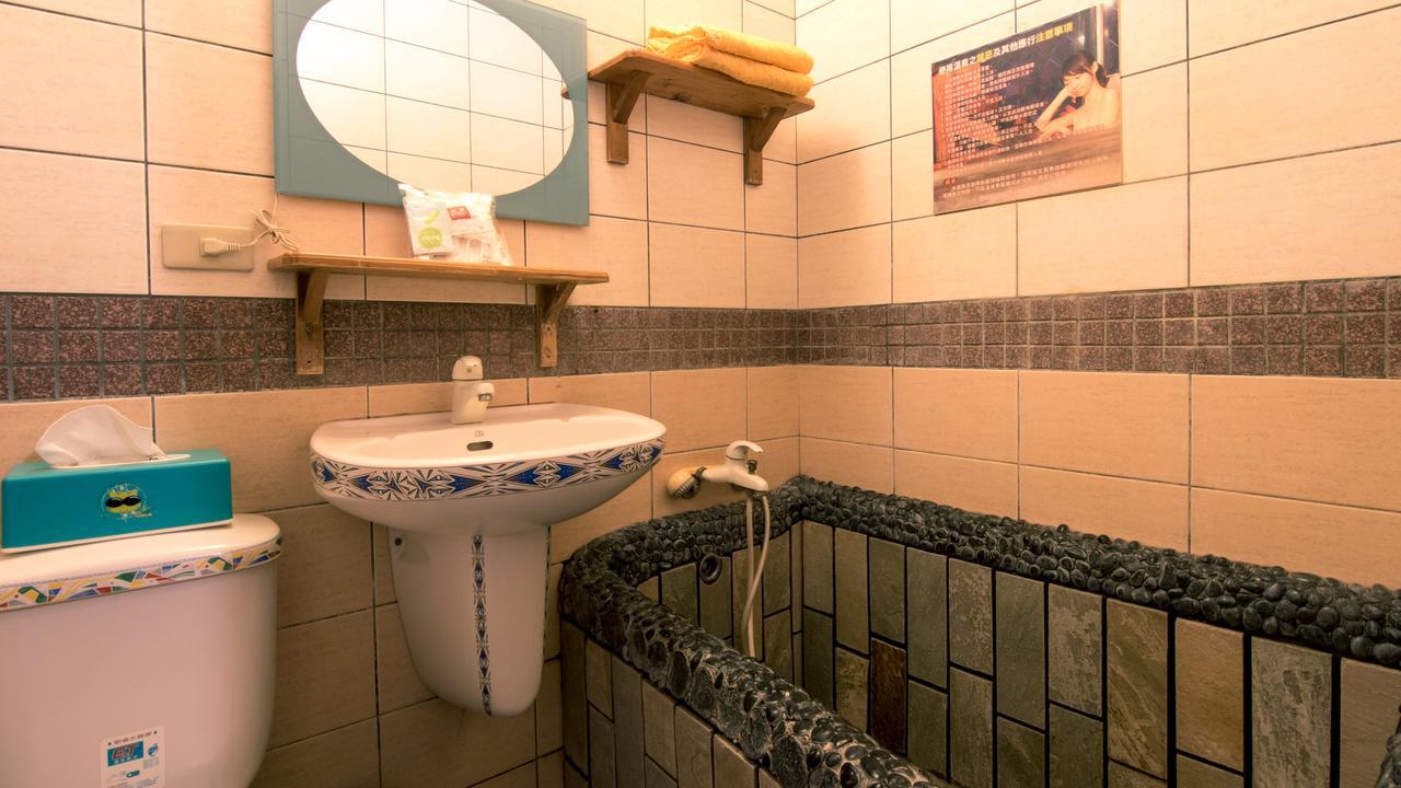 Shankou Hotspring Hotel Цзяоси Экстерьер фото