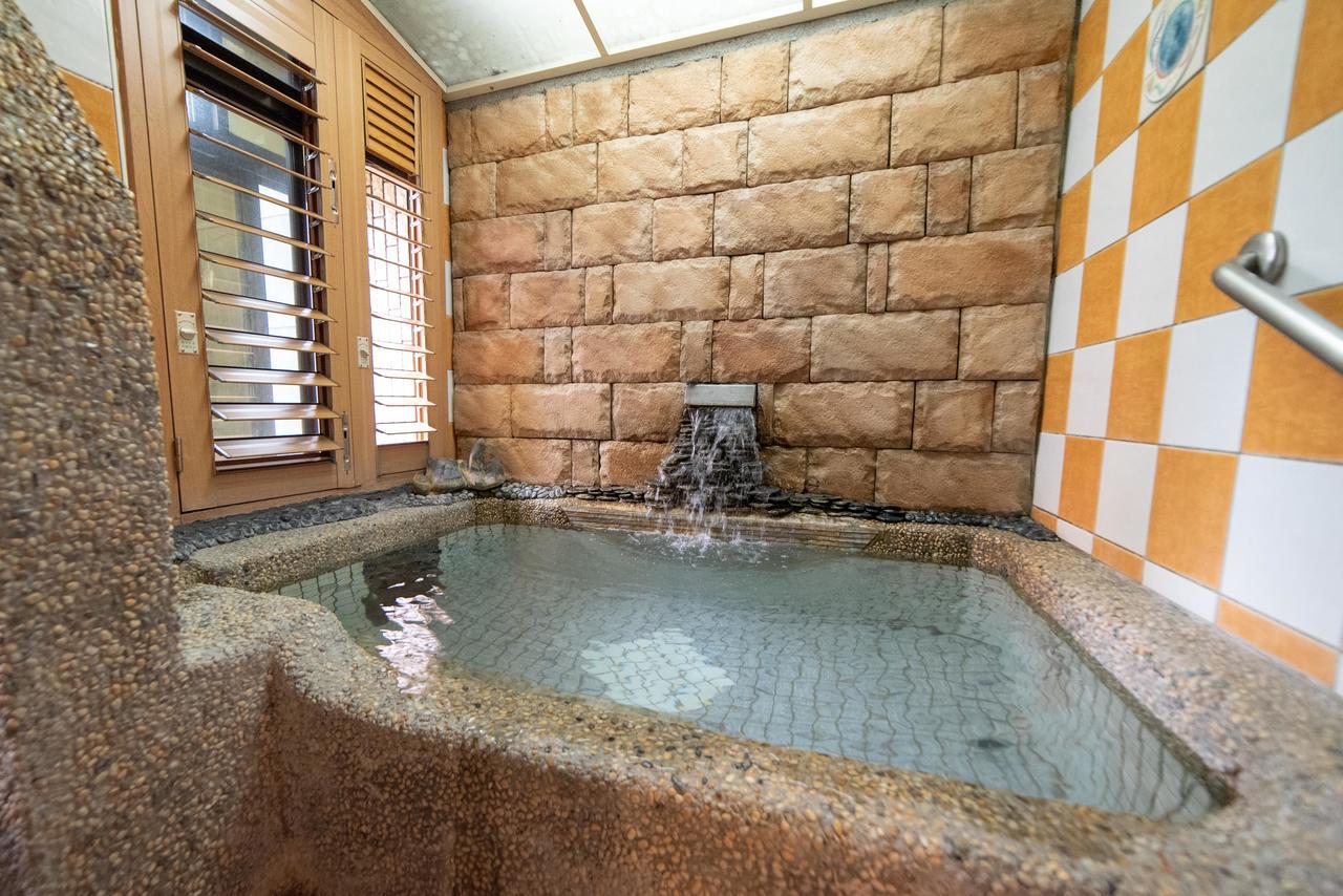 Shankou Hotspring Hotel Цзяоси Экстерьер фото