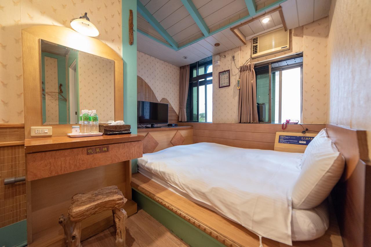 Shankou Hotspring Hotel Цзяоси Экстерьер фото
